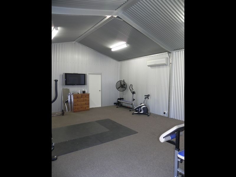 2 Melis Court, Swan Hill VIC 3585