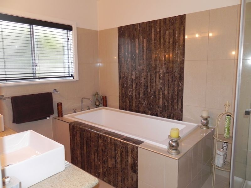 100 Splatt Street, Swan Hill VIC 3585