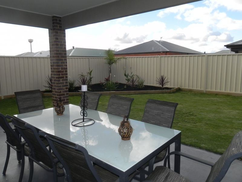 6 Dundas Lane, Swan Hill VIC 3585
