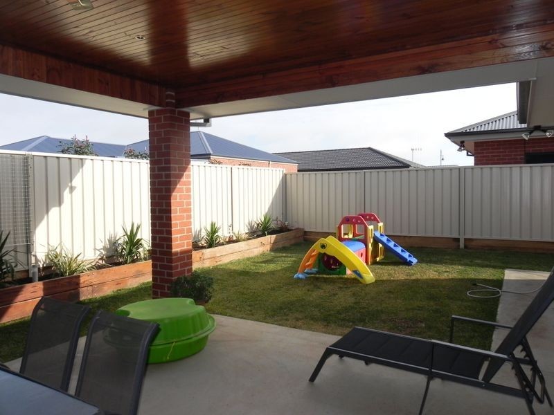 7 Boobialla Drive, Swan Hill VIC 3585