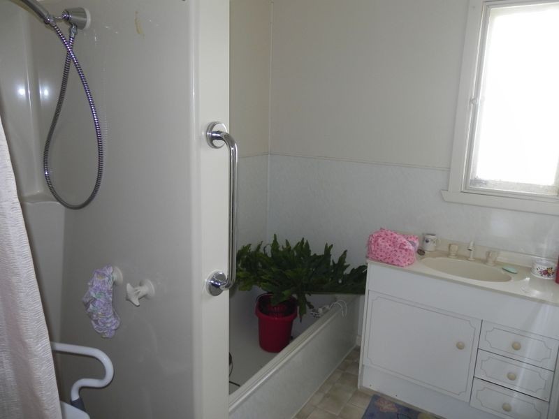 10 El-Alamein Avenue, Swan Hill VIC 3585