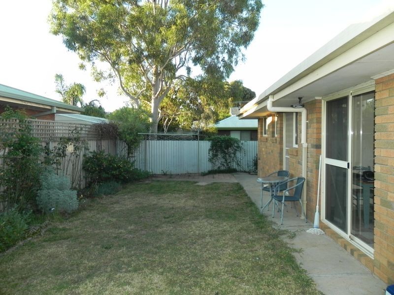 2/10 Foster Street, Swan Hill VIC 3585