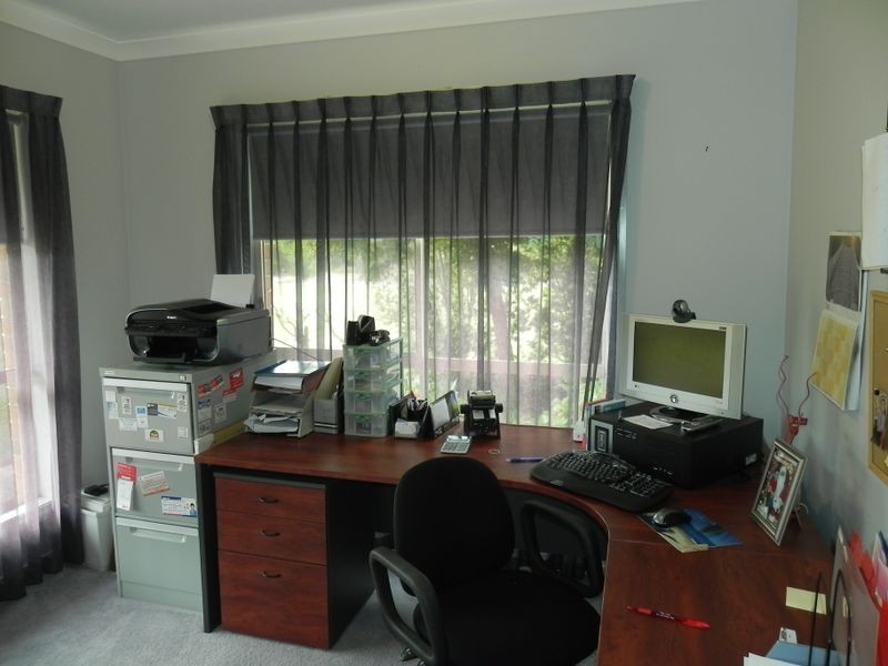 30 River Oaks Drive, Swan Hill VIC 3585