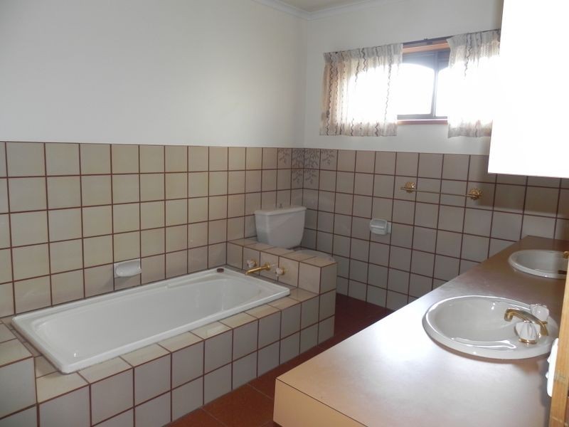 64 Gummow Street, Swan Hill VIC 3585