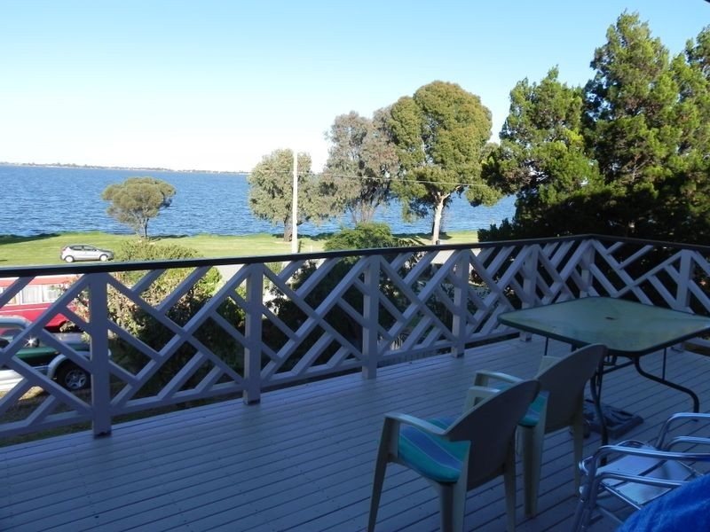 389 Lakeside Drive, Lake Boga VIC 3584