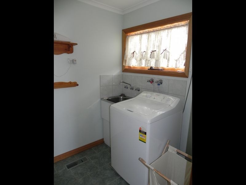 14 Douglas Avenue, Swan Hill VIC 3585