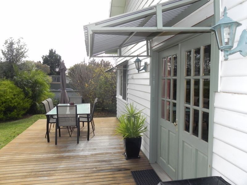 14 Douglas Avenue, Swan Hill VIC 3585