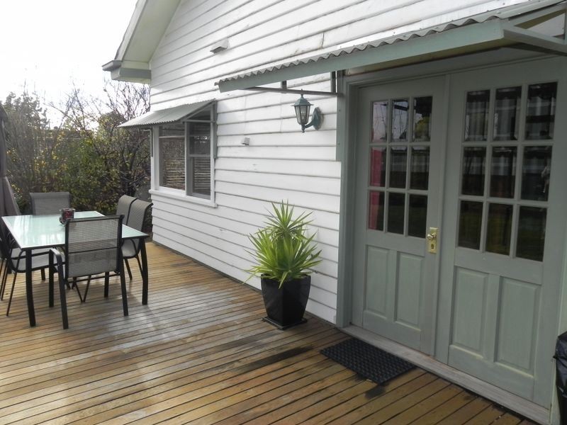 14 Douglas Avenue, Swan Hill VIC 3585