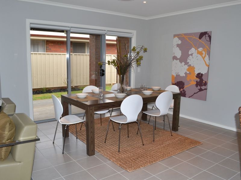 15 Boobialla Drive, Swan Hill VIC 3585