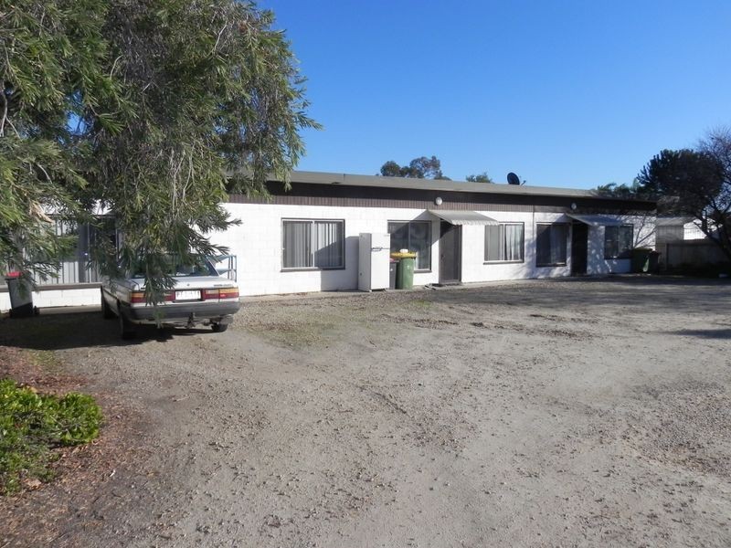 1-6/4-6 Staley Court, Swan Hill VIC 3585