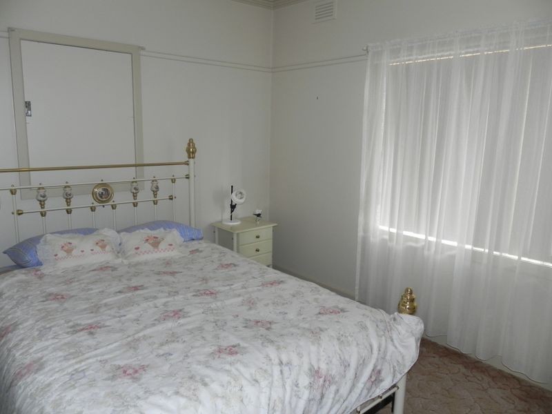 5 Boldrewood Drive, Swan Hill VIC 3585