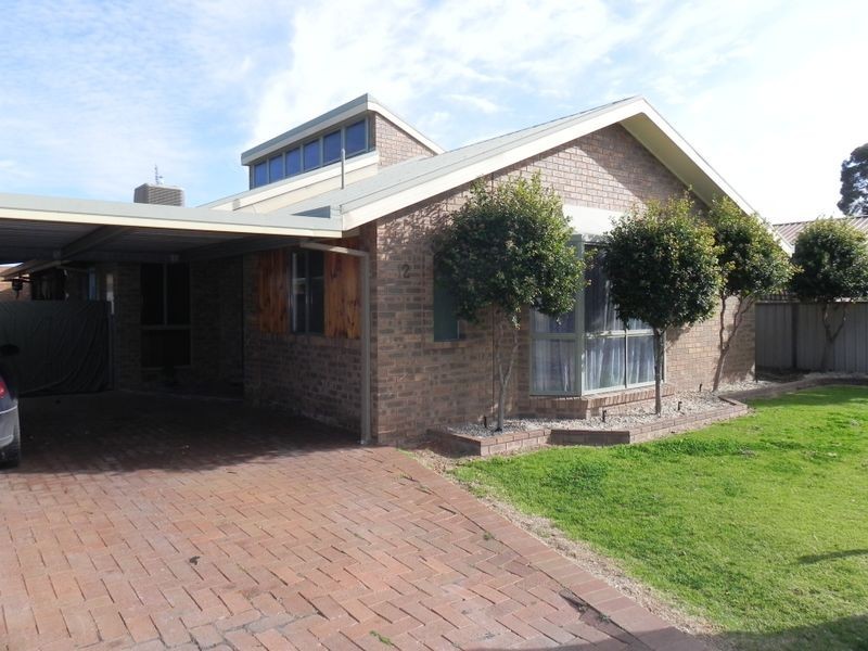 12 Makepeace Street, Swan Hill VIC 3585