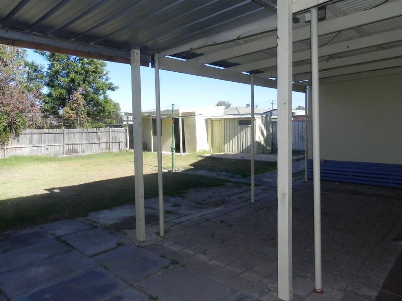 15 Pascoe Street, Swan Hill VIC 3585