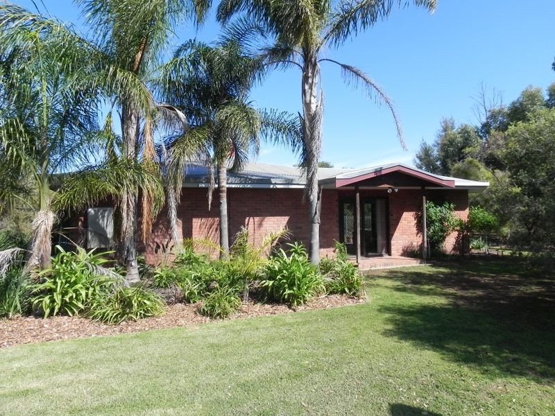 32 McFarlane Road, Swan Hill VIC 3585
