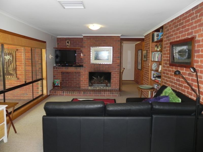 32 McFarlane Road, Swan Hill VIC 3585