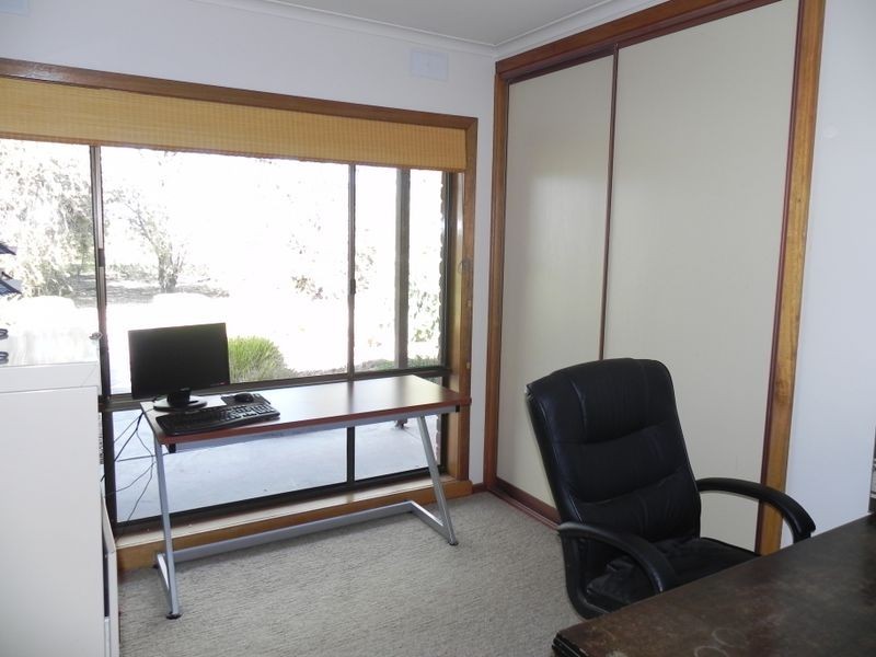 32 McFarlane Road, Swan Hill VIC 3585