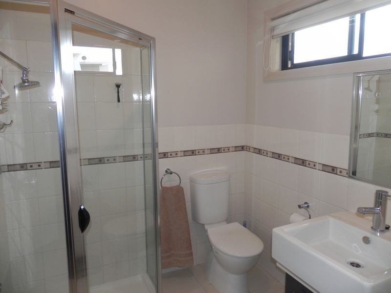 6 Tower Avenue, Swan Hill VIC 3585