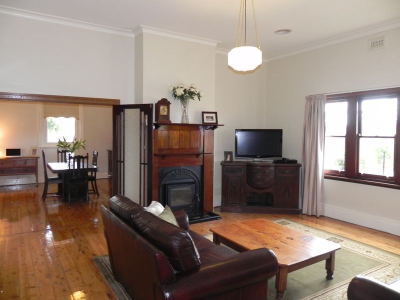 12 Tyrrell Street, Lake Boga VIC 3584