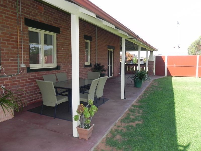 12 Tyrrell Street, Lake Boga VIC 3584