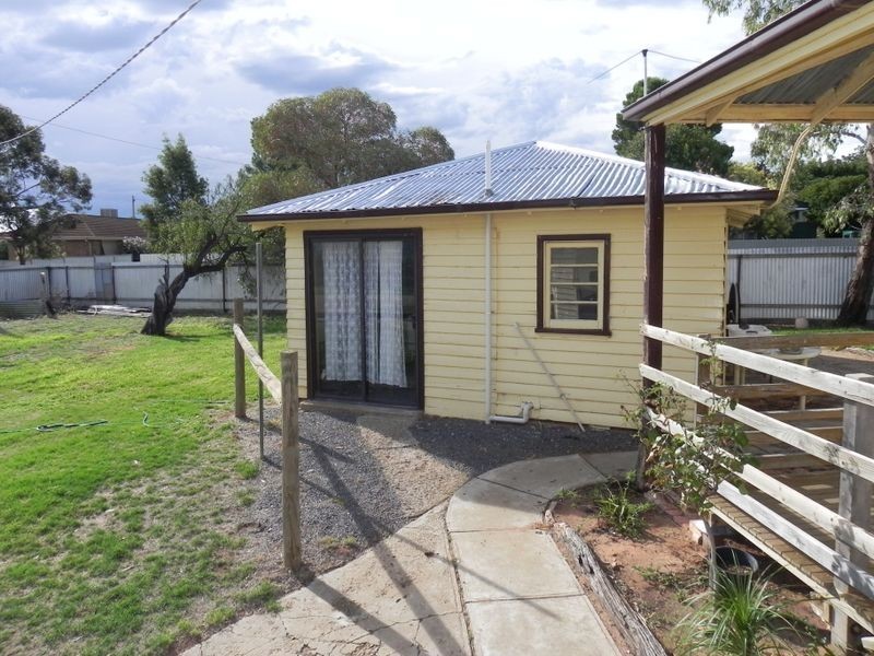 22 Lauer Crescent, Nyah West VIC 3595