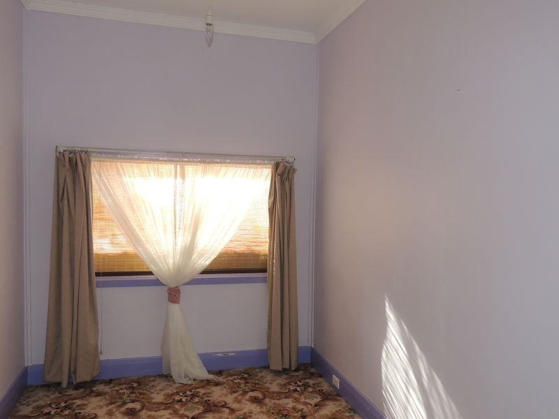 4 Parnee Street, Swan Hill VIC 3585