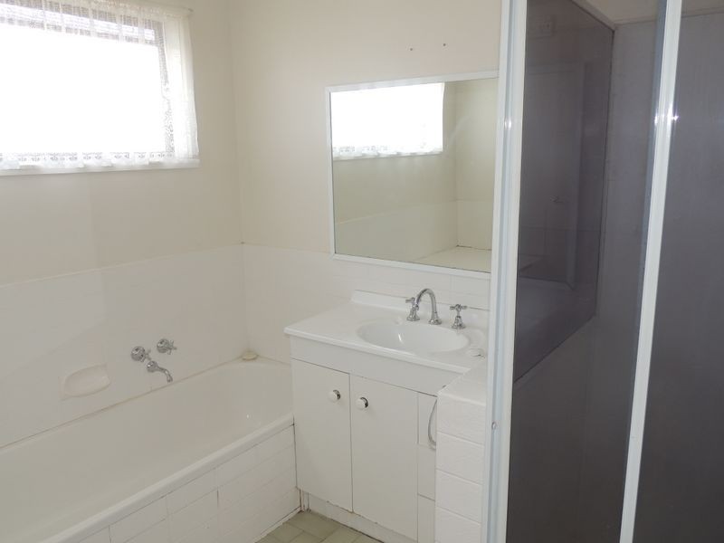 4 Parnee Street, Swan Hill VIC 3585