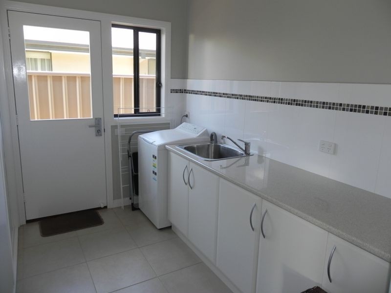 8 Merit Crescent, Swan Hill VIC 3585