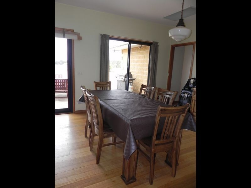 22 Algie Road, Wood Wood VIC 3596