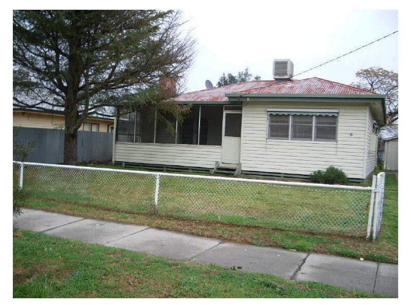 6 Dunstone Street, Swan Hill VIC 3585