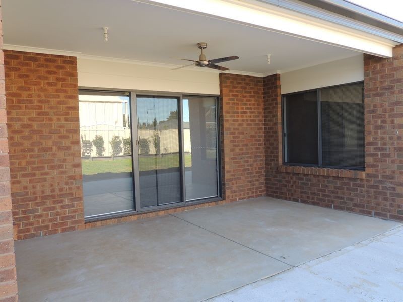 1 Dundas Lane, Swan Hill VIC 3585