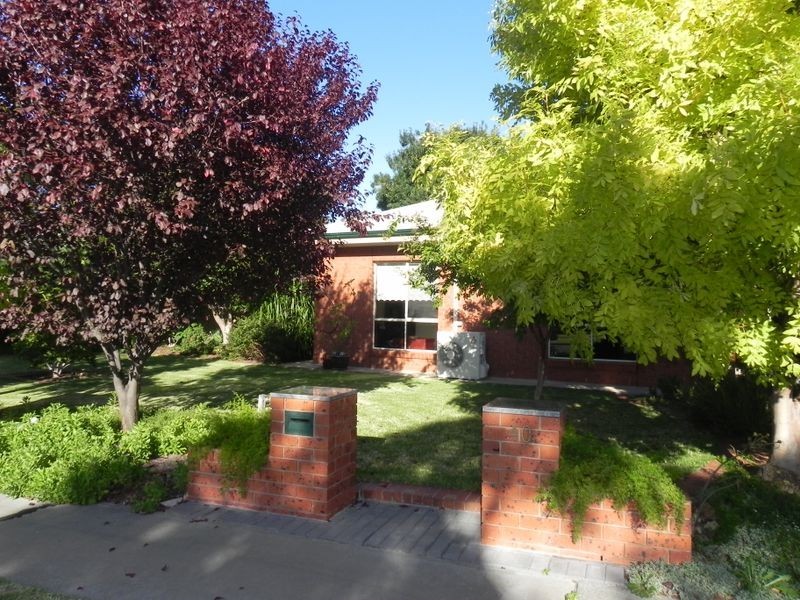 40 Poole Boulevard, Swan Hill VIC 3585