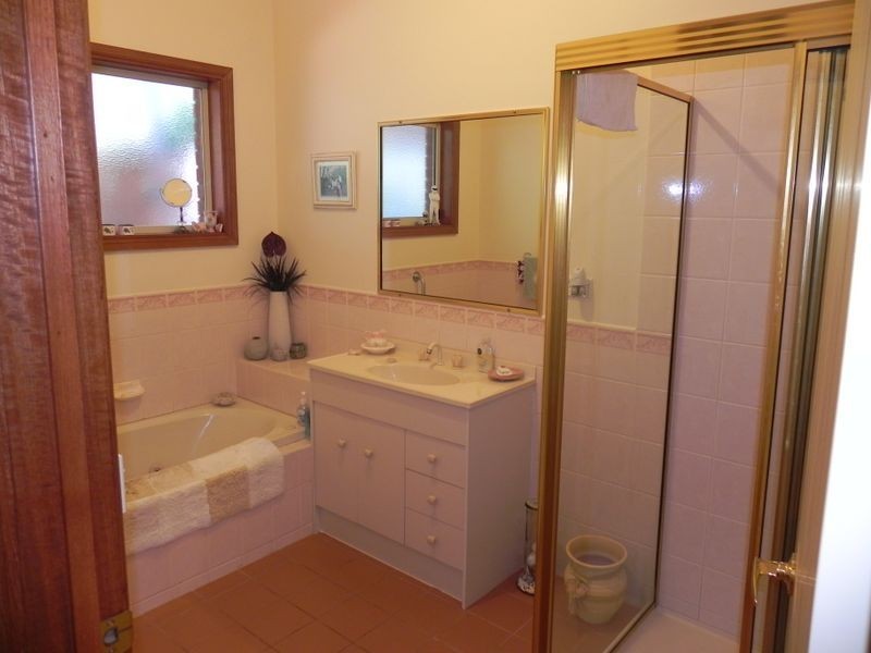 40 Poole Boulevard, Swan Hill VIC 3585