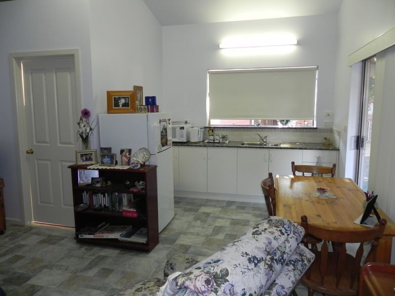 40 Poole Boulevard, Swan Hill VIC 3585