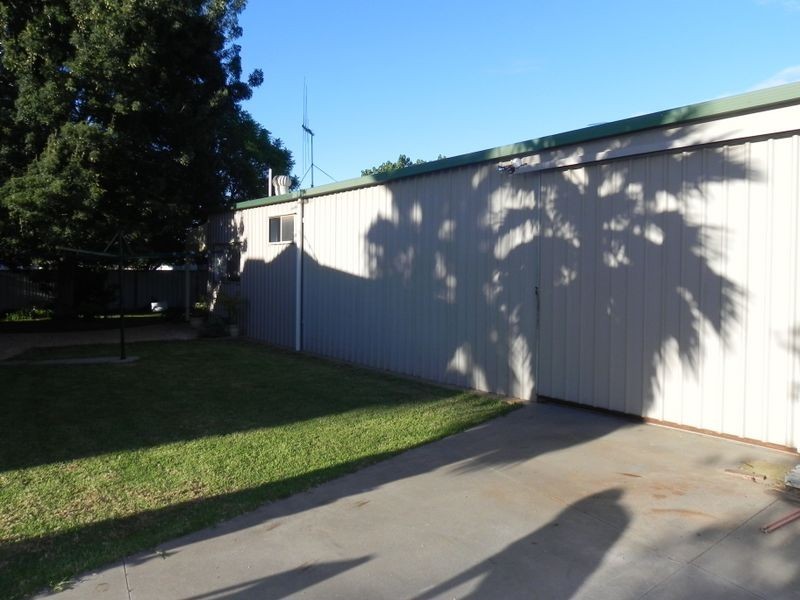 40 Poole Boulevard, Swan Hill VIC 3585
