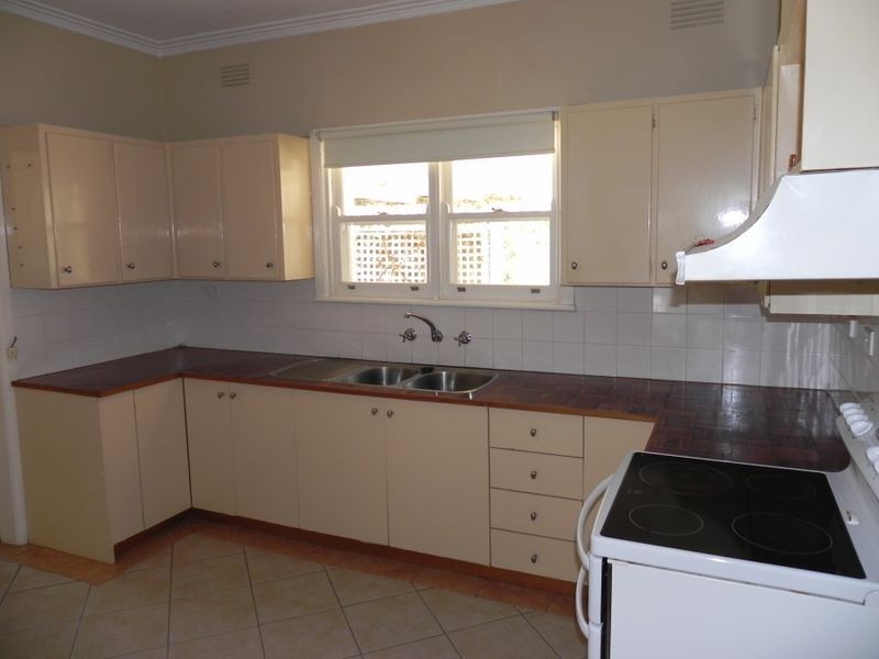 68 Thurla Street, Swan Hill VIC 3585