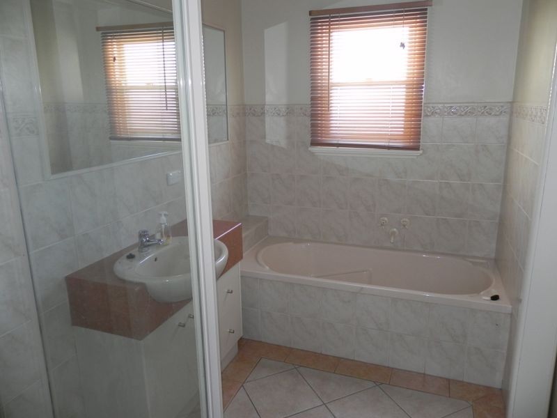 68 Thurla Street, Swan Hill VIC 3585