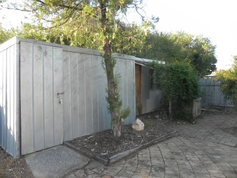 17 Holloway Grove, Swan Hill VIC 3585