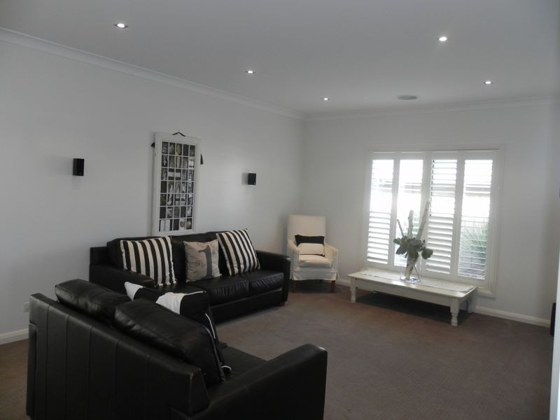 5 Hakea Street, Swan Hill VIC 3585