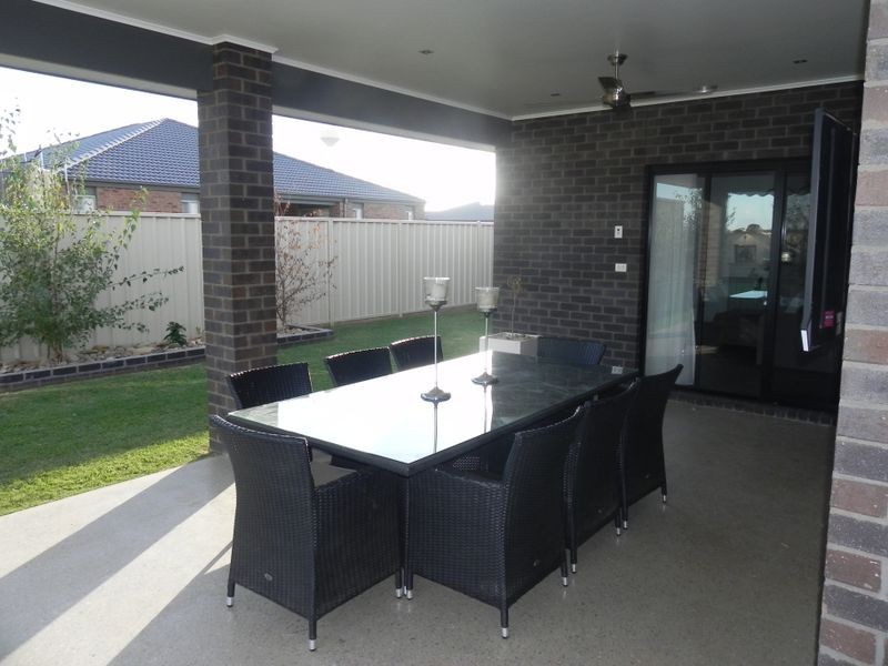 5 Hakea Street, Swan Hill VIC 3585