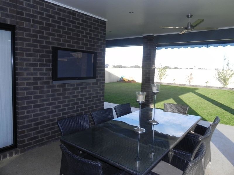 5 Hakea Street, Swan Hill VIC 3585