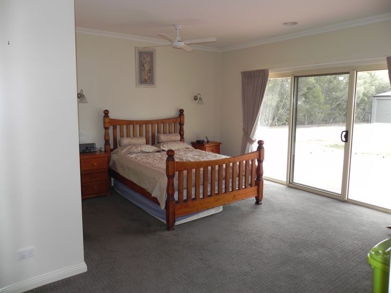 7 Yvonne Close, Swan Hill VIC 3585