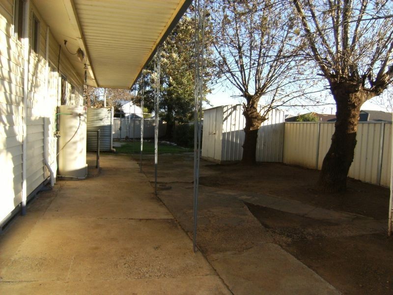 5 McDonald Court, Swan Hill VIC 3585
