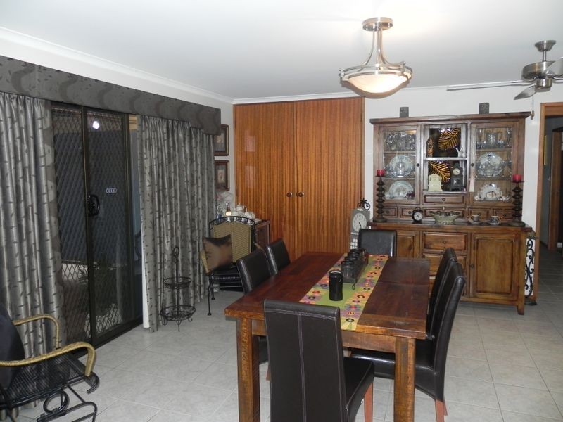 14 Wilkins Grove, Swan Hill VIC 3585