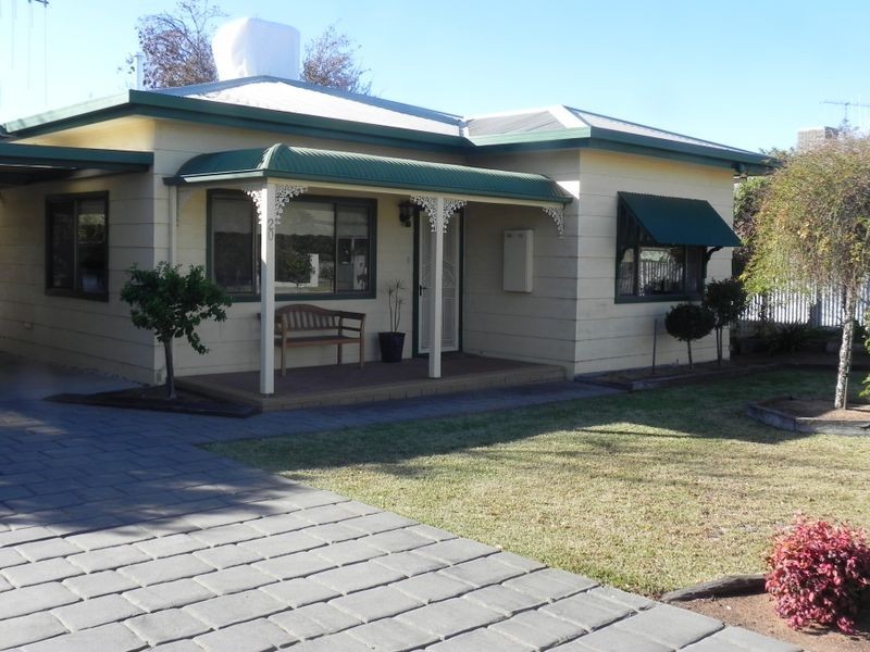 20 Burton Street, Swan Hill VIC 3585