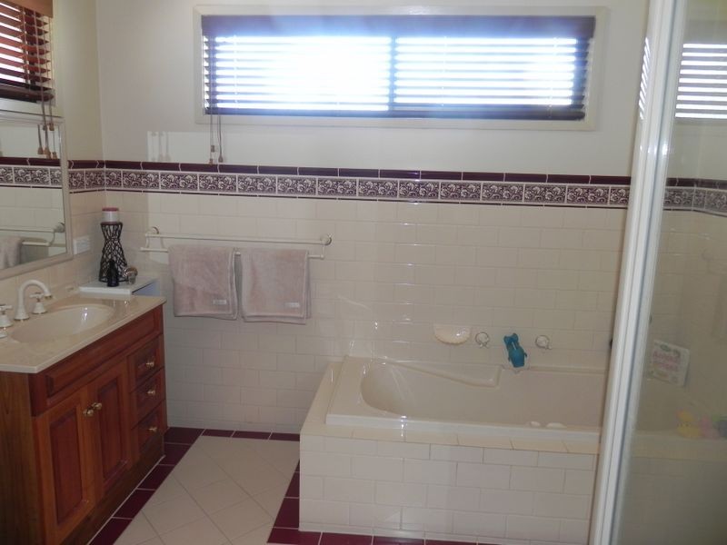 20 Burton Street, Swan Hill VIC 3585