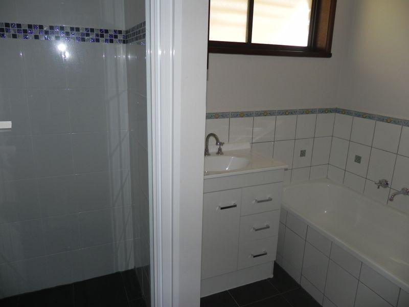 12 Standen Street, Swan Hill VIC 3585