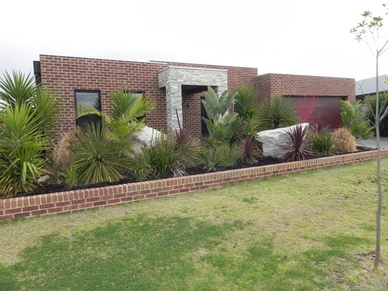 5 Merit Crescent, Swan Hill VIC 3585
