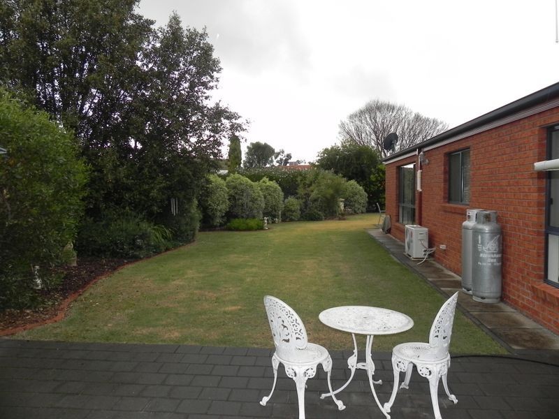 6 Wilkins Grove, Swan Hill VIC 3585
