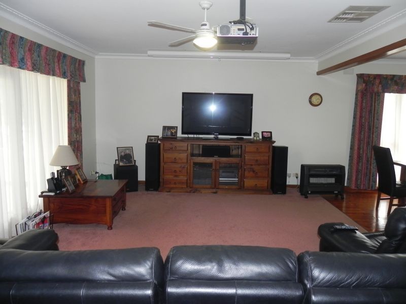 3 Elizabeth Street, Swan Hill VIC 3585