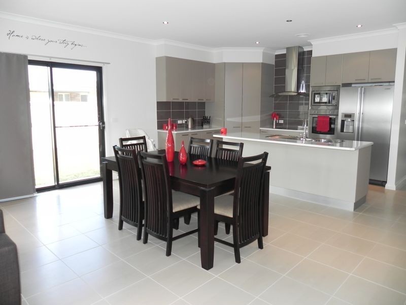 17 Dellar Court, Swan Hill VIC 3585